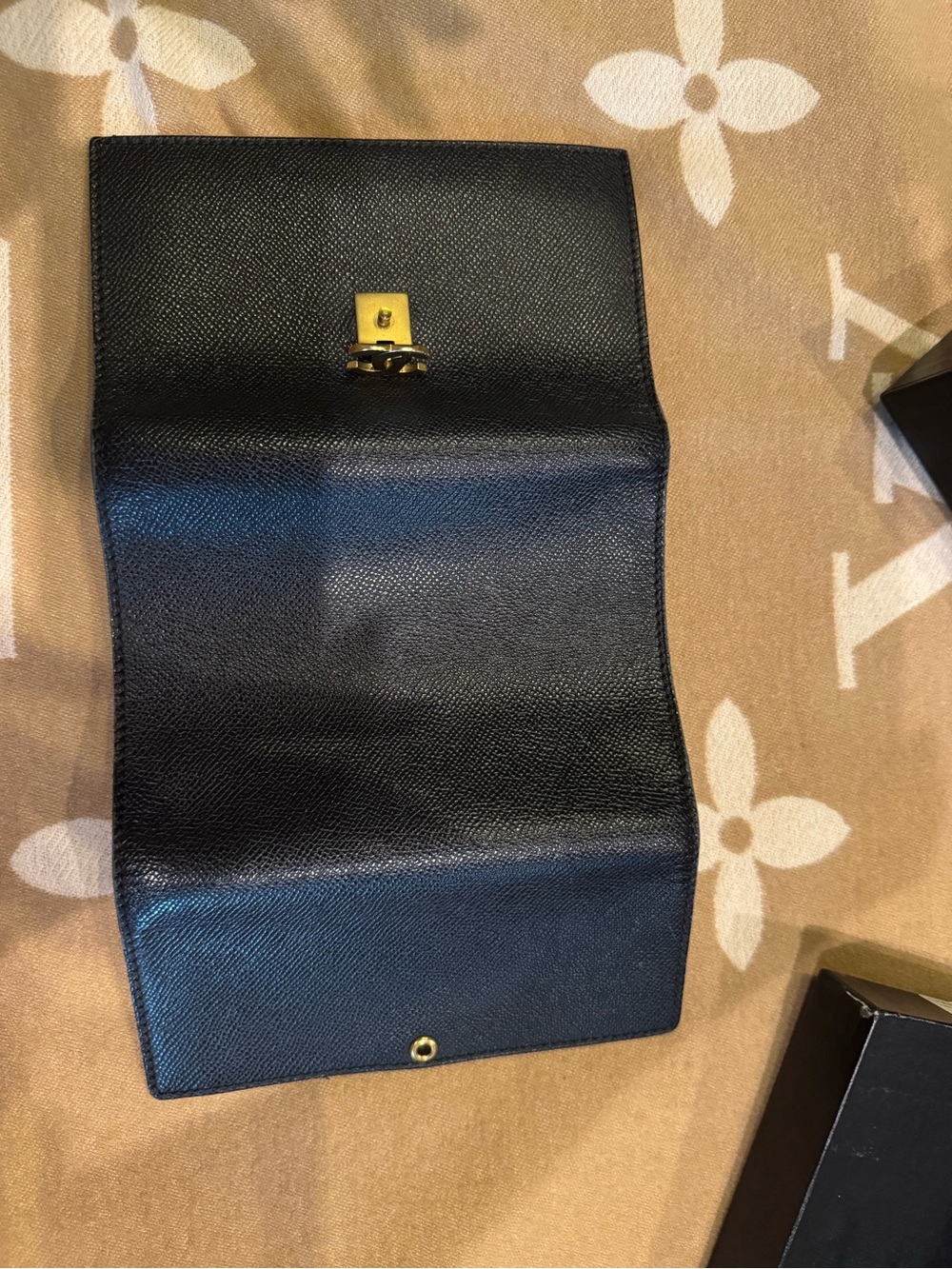 CHANEL Black Caviar Leather Continental Wallet with Gold CC Twist Lock - Picture 2 of 15